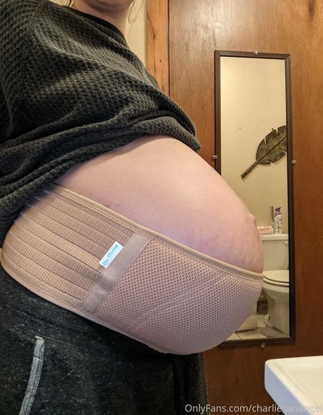 charliesanangel perfekte nackten galerie