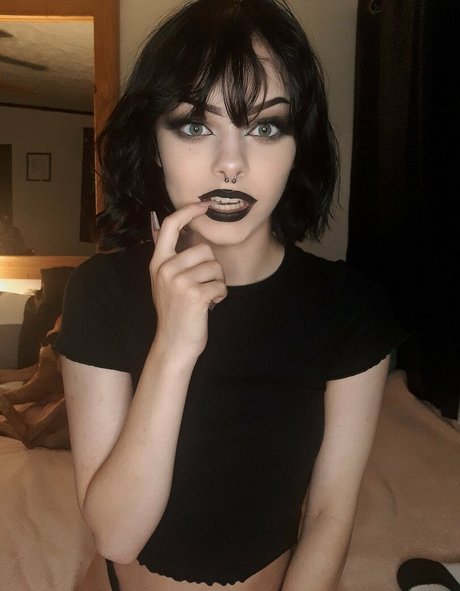 shayophelia schauspielerin akt foto