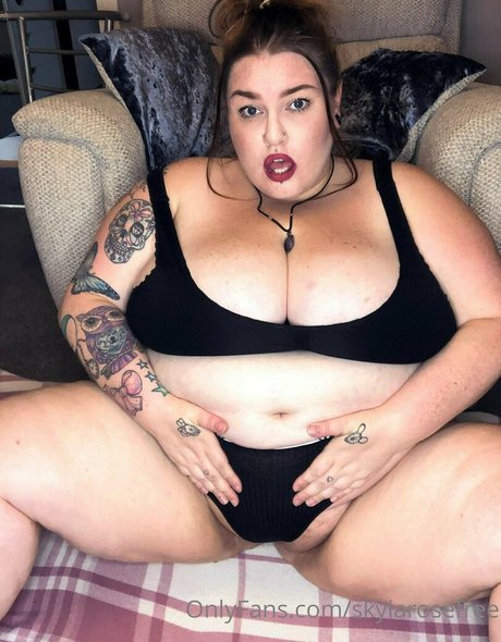 skylarosefree xxx pornografische galerie