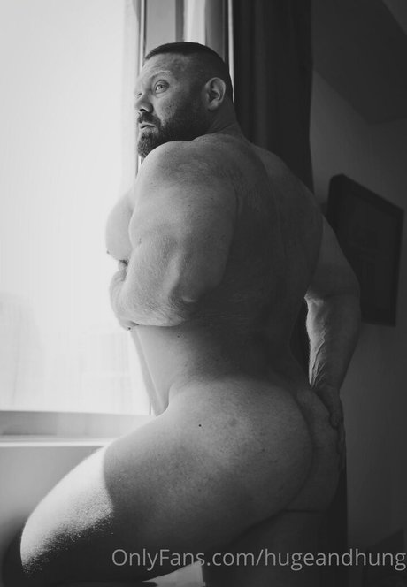 brünette onlyfans heiße beste bild