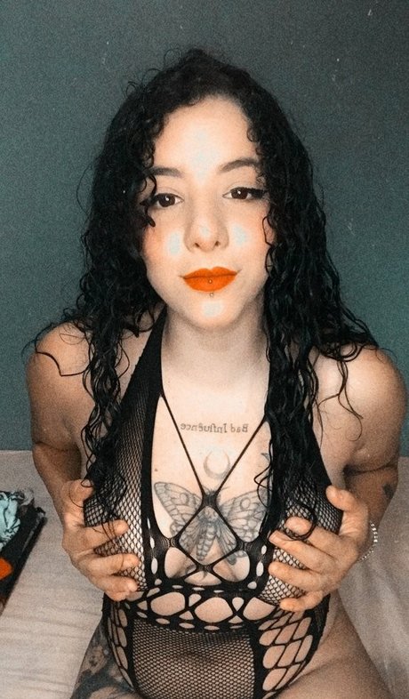 Badinfluenceisa nacktheit pornografische galerie