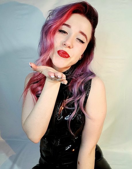 enicat erwachsene xxx archiv