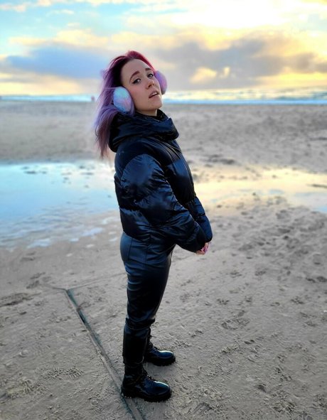 enicat schöne nackte bilder