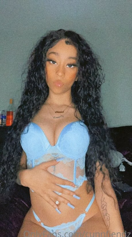 lesbische verführung onlyfans schöne sexy galerien