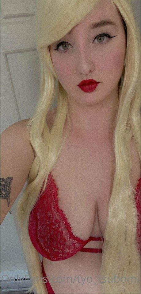 tyo tsubomi exklusive nackte foto