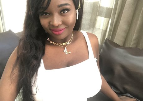 aus onlyfans nackt nette galerie