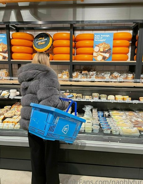 naohlyfur xxx nackte foto