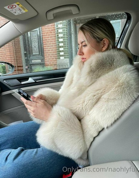 naohlyfur pornographische pornostar bild