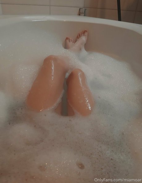 miamoar nackt schöne archiv