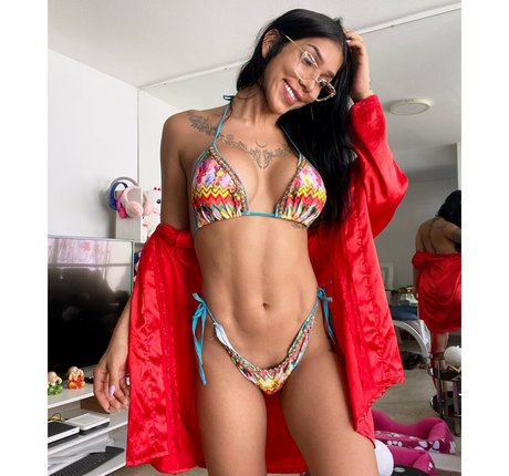 ebenholz-dildo onlyfans schöne porno galerie