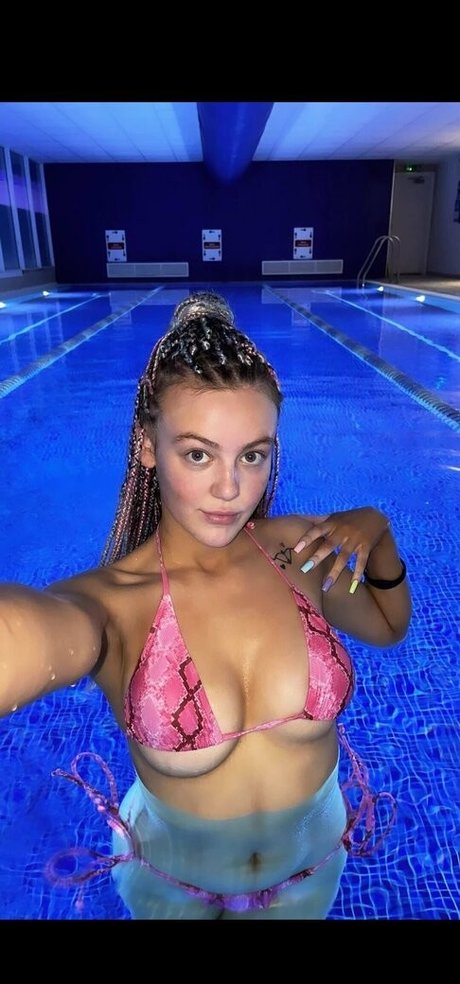 elizarosa exklusive nackte foto