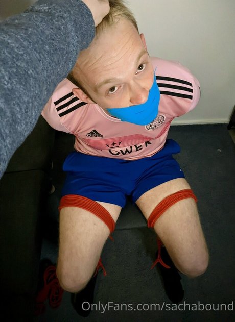 sachabound model nackte galerie