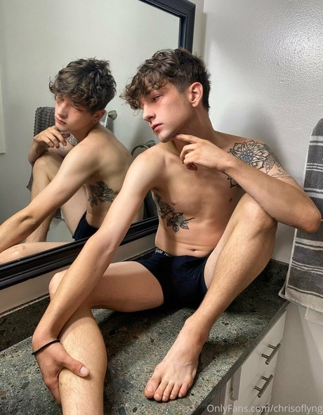 chrisoflyng heiße schöne bilder