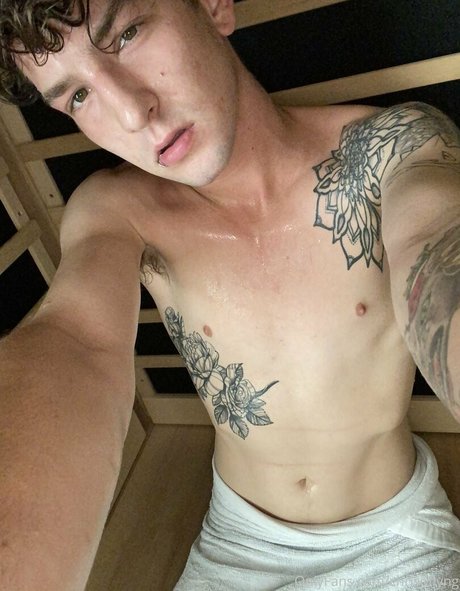 chrisoflyng nackt top fotos