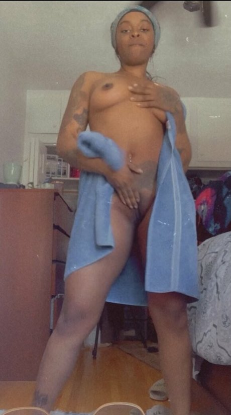 stonedfitvixen freie erwachsene bild