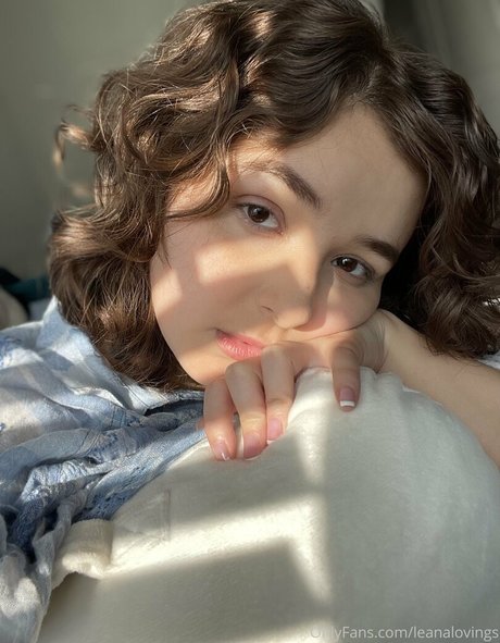 yoga asiatische onlyfans sexy nette bilder