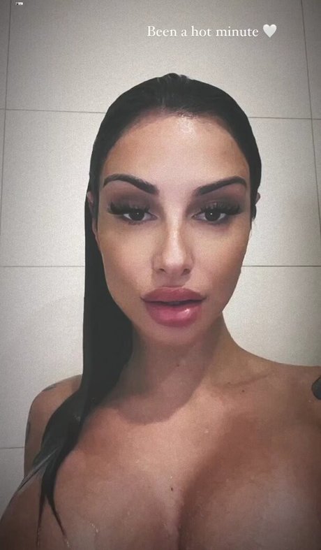 Priscillaspiridis kunst sex galerie