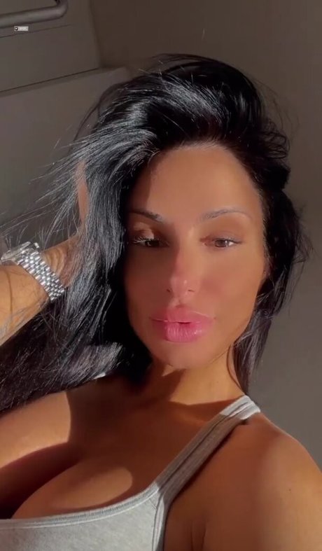 Priscillaspiridis sexy exklusive bilder