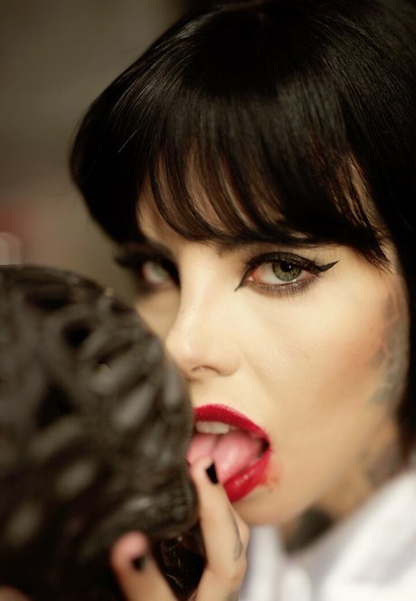 marjosuicide pornostar nackten foto