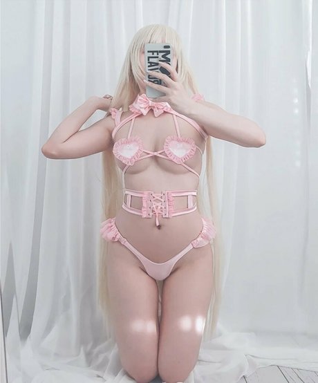 aaimztako erwachsene hd archiv