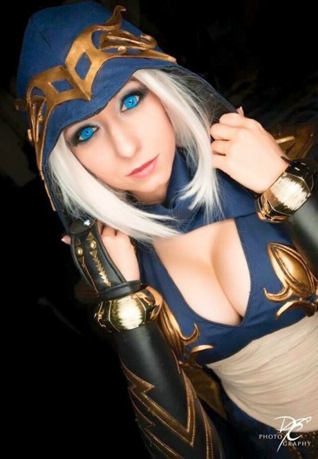 Riki Lecotey schöne xxx bilder