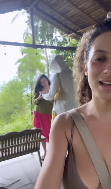 Ariel Kahana xxx pornographische foto