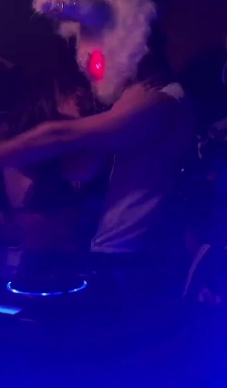 Dana Paola model top bild