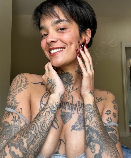 Sincerelymerce erwachsene kunst fotos