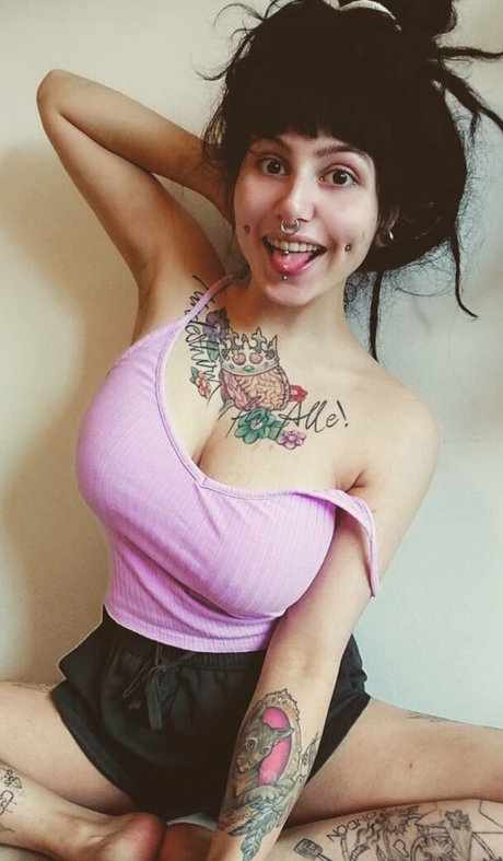 Zainab exklusive heiße galerien