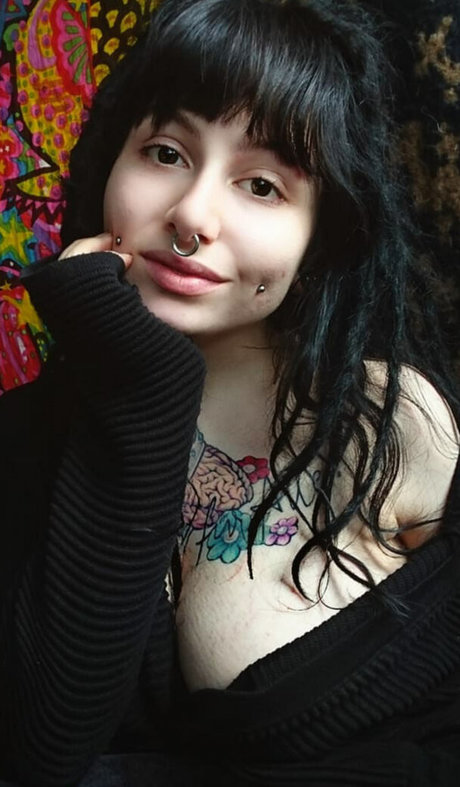 Zainab beste nacktheit fotos