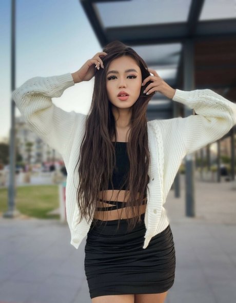 Zhang nackt beste bild