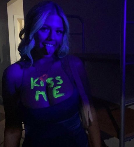 muschi fingern nur fans hübsche heiße archiv