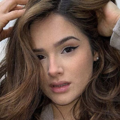 Chachi Gonzales schöne sexy galerien