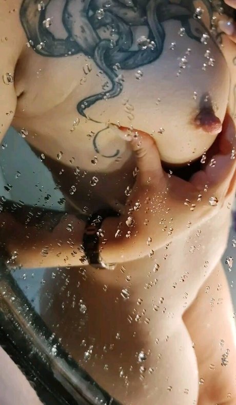 Soraya Monny erwachsene nackten galerie