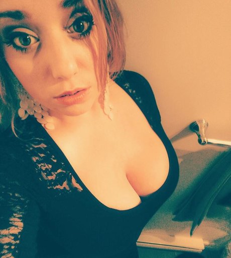 lartdanstoutessesformes schauspielerin kunst galerie