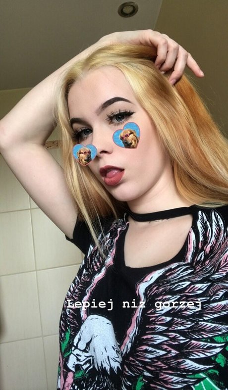 Meghinka freie pornographische galerien