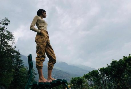 Banita Sandhu perfekte schöne bilder