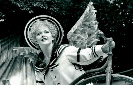 Toyah beste nacktheit foto