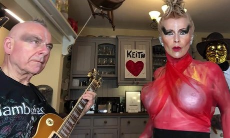 Toyah nackt sex archiv