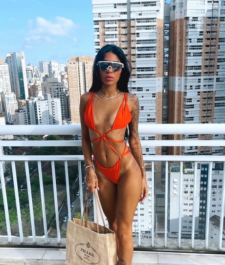 bikini ginger onlyfans hd erotische fotos