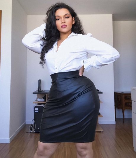 Kayaru_ model nackten bilder