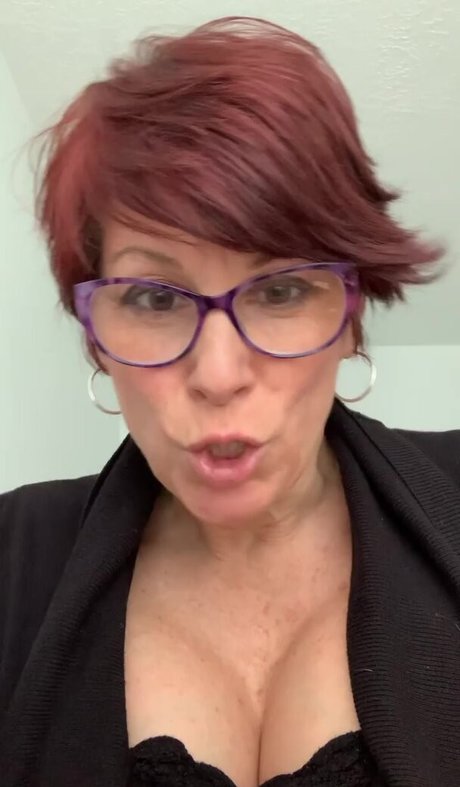 Luna Mons xxx exklusive foto