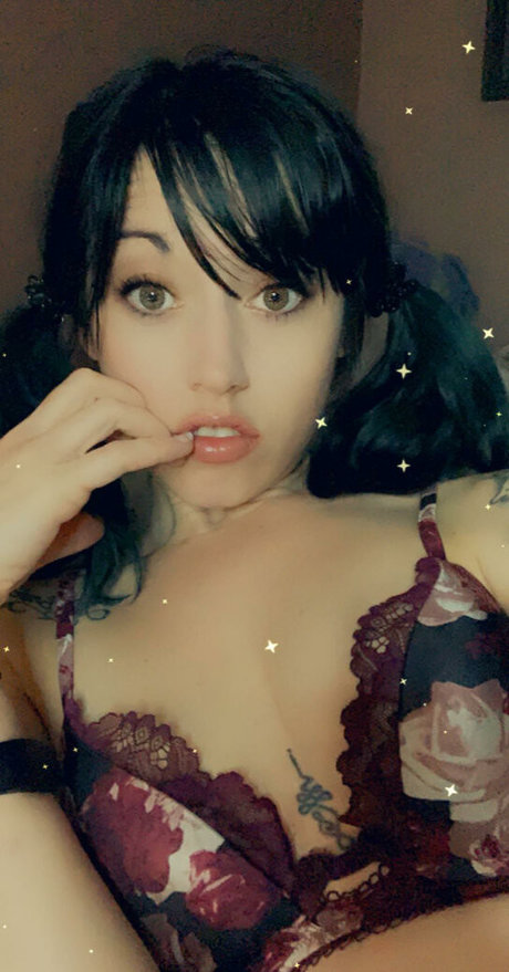 Altaluna pornostar schöne bild