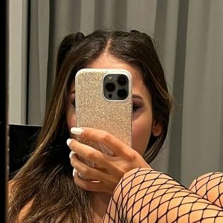 mervetaskin sexy pornostar galerie