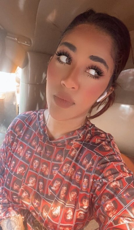 Hritu Zee model kunst fotos