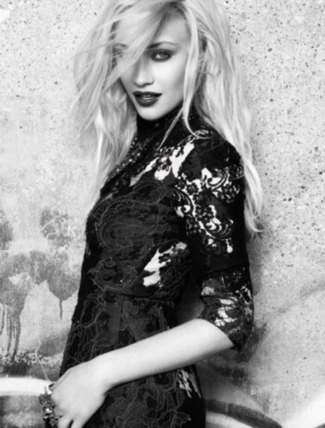 Sarah Gadon exklusive beste foto