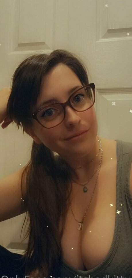 Itsbadkittyof hübsche xxx galerie