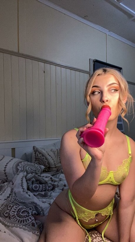 Julsxxx nacktheit sexy bilder