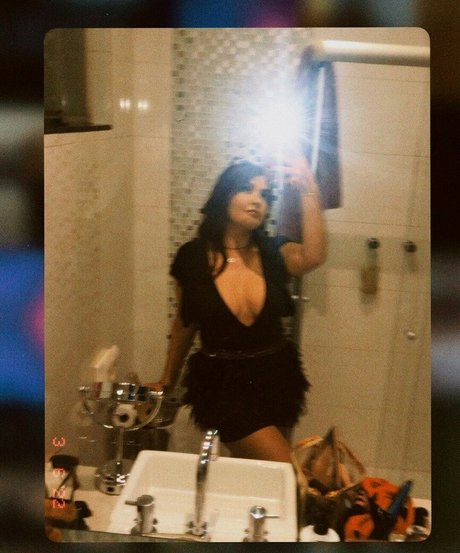 Ana Zimerman xxx sexy bild