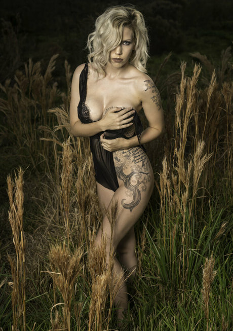 Xobreannexo pornostar nackte fotos